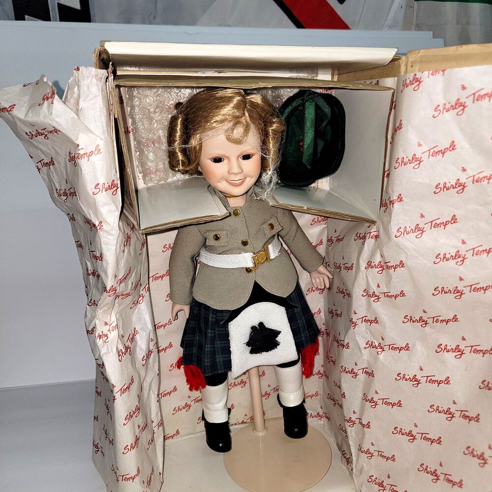 Vtg 1986 Danbury Mint Shirley Temple Wee Willie Winkie Porcelain Doll Box Stand